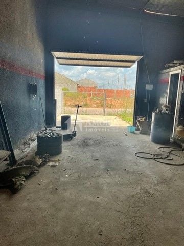 Barracão à venda, 90 m  por R  180.000,00 - Nações - Fazenda R...