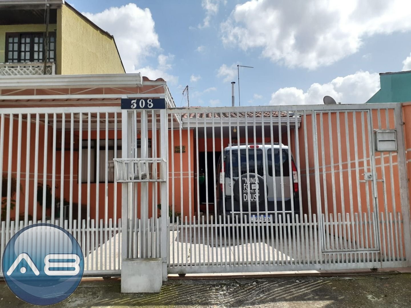 Casa com 2 dormitórios à venda,130.00 m , uberaba, CURITIBA - PR