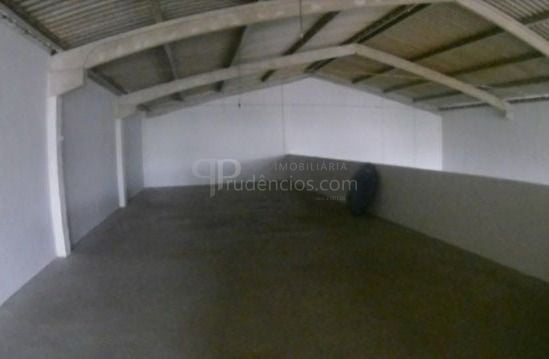 Barracão 550m  no Boqueirão  Espaço Amplo e Estrutura Completa...