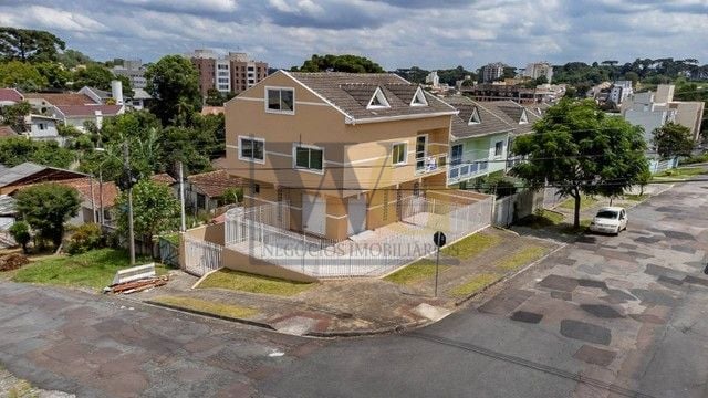Sobrado com 3 dormitórios à venda, 268 m  por R  1.080.000,00 ...