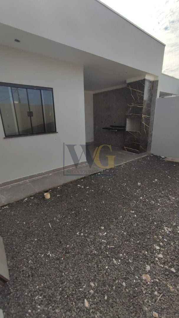 Casa com 3 dormitórios à venda, 82 m² por R$ 350.000,00 - Giar...