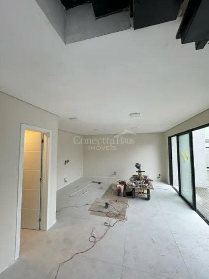 Sobrado com 3 dormitórios à venda, 143 m  por R  749.000,00 - ...