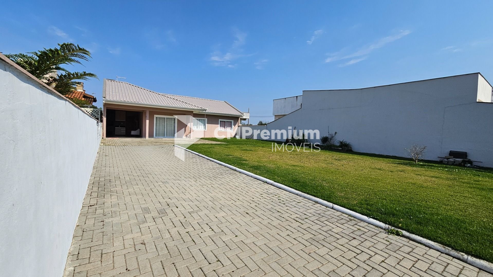 Casa com 4 dormitórios 01 suíte  à venda, 130 m  por R  950.00...