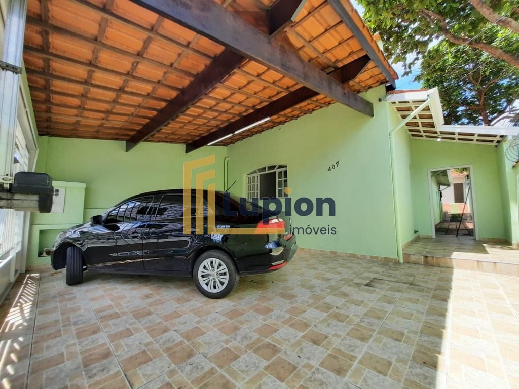 Casa com 4 dormitórios à venda, 190 m  por R  780.000,00 - Con...