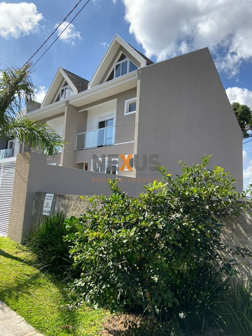 Sobrado com 3 dormitórios à venda, 270 m  por R  935.000,00 - ...