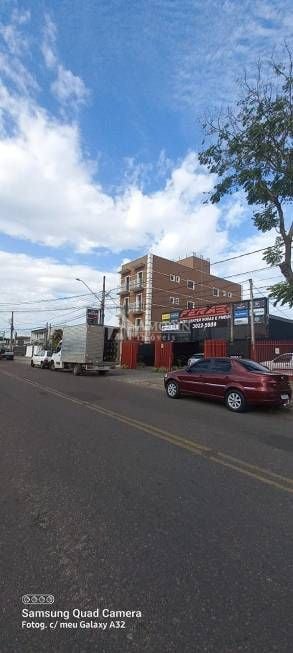 Apartamento com 2 dormitórios à venda, 80 m  por R  380.000,00...