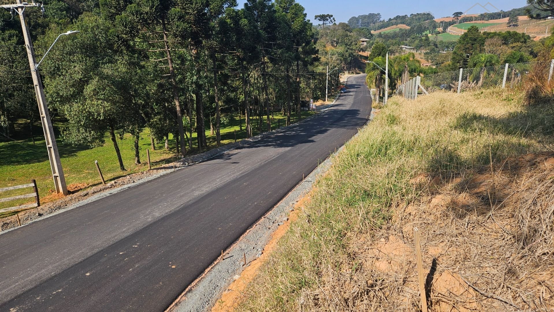 Chácara 10.500m  em Araucária com bosque, área de plantio e vi...