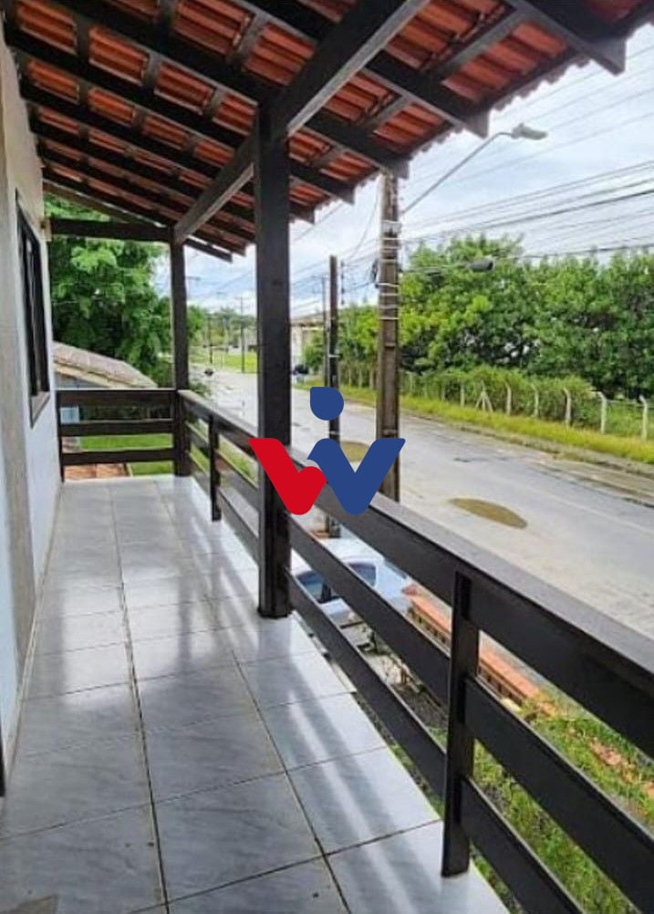 Sobrado com 4 dormitórios à venda por R  650.000,00 - Do Ubatu...