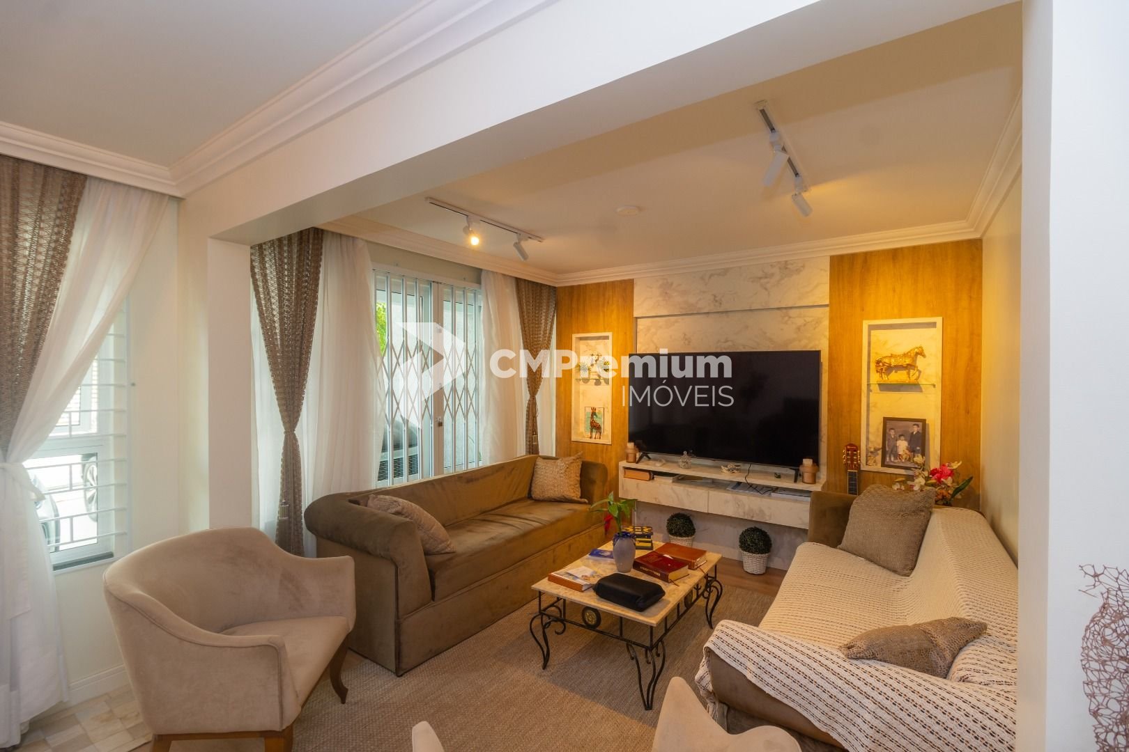 Sobrado com 3 dormitórios à venda, 175 m  por R  1.099.000,00 ...