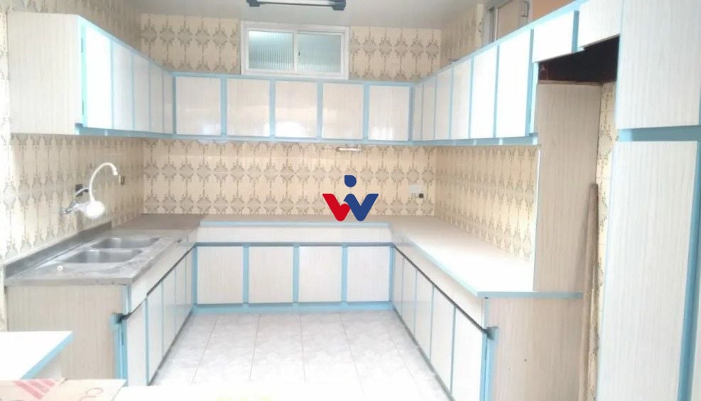 Barracão à venda, 600 m  por R  2.500.000,00 - Boqueirão - Cur...