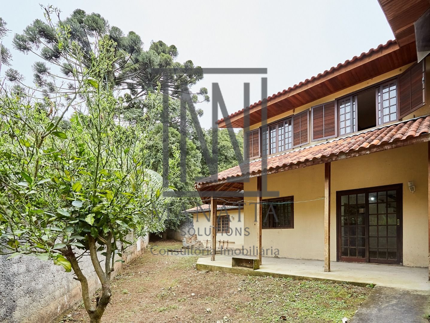 Casa com 4 dormitórios à venda, 275 m  por R  1.190.000,00 - A...