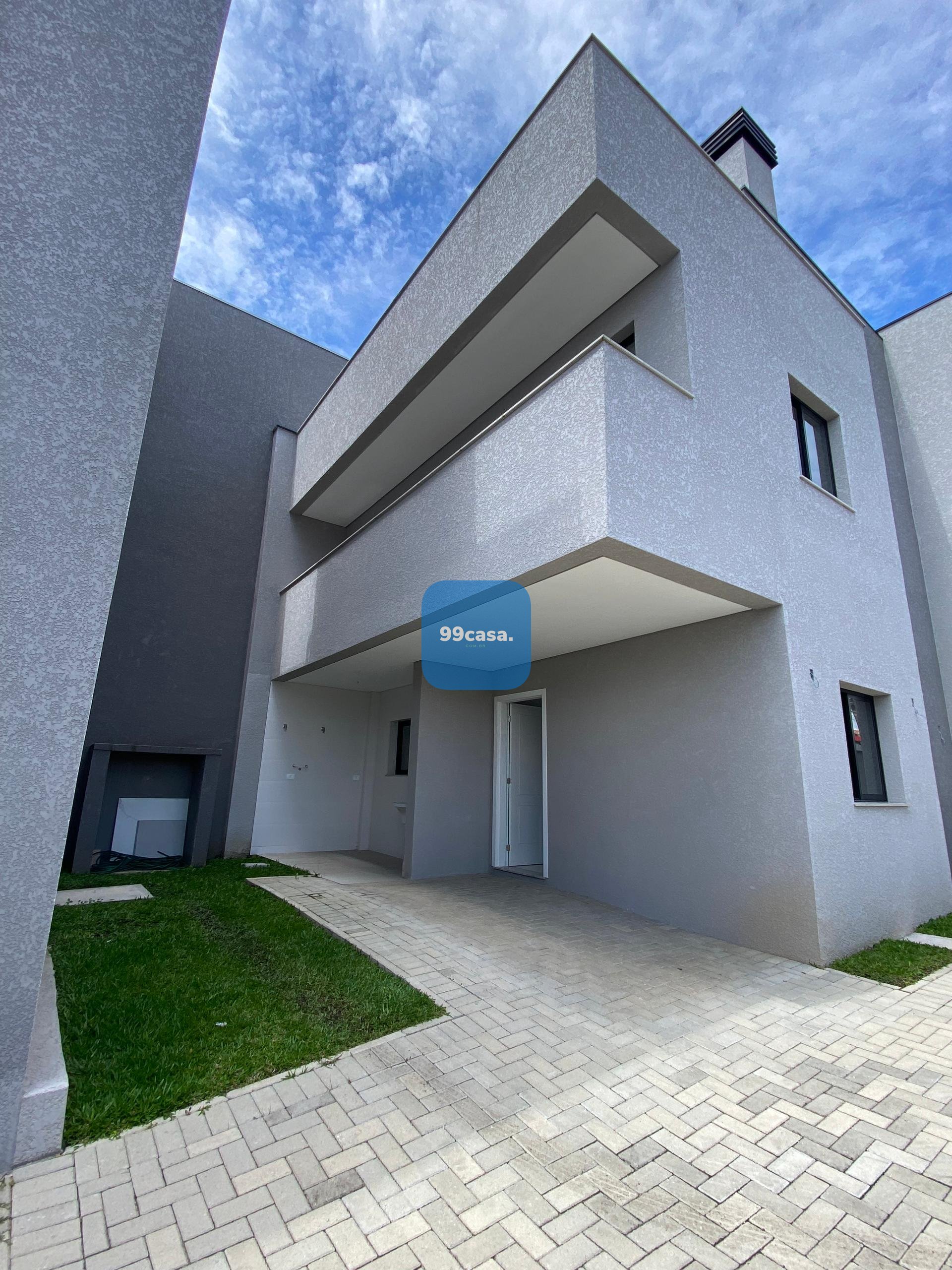 Sobrado a venda no São Braz Curitiba-PR