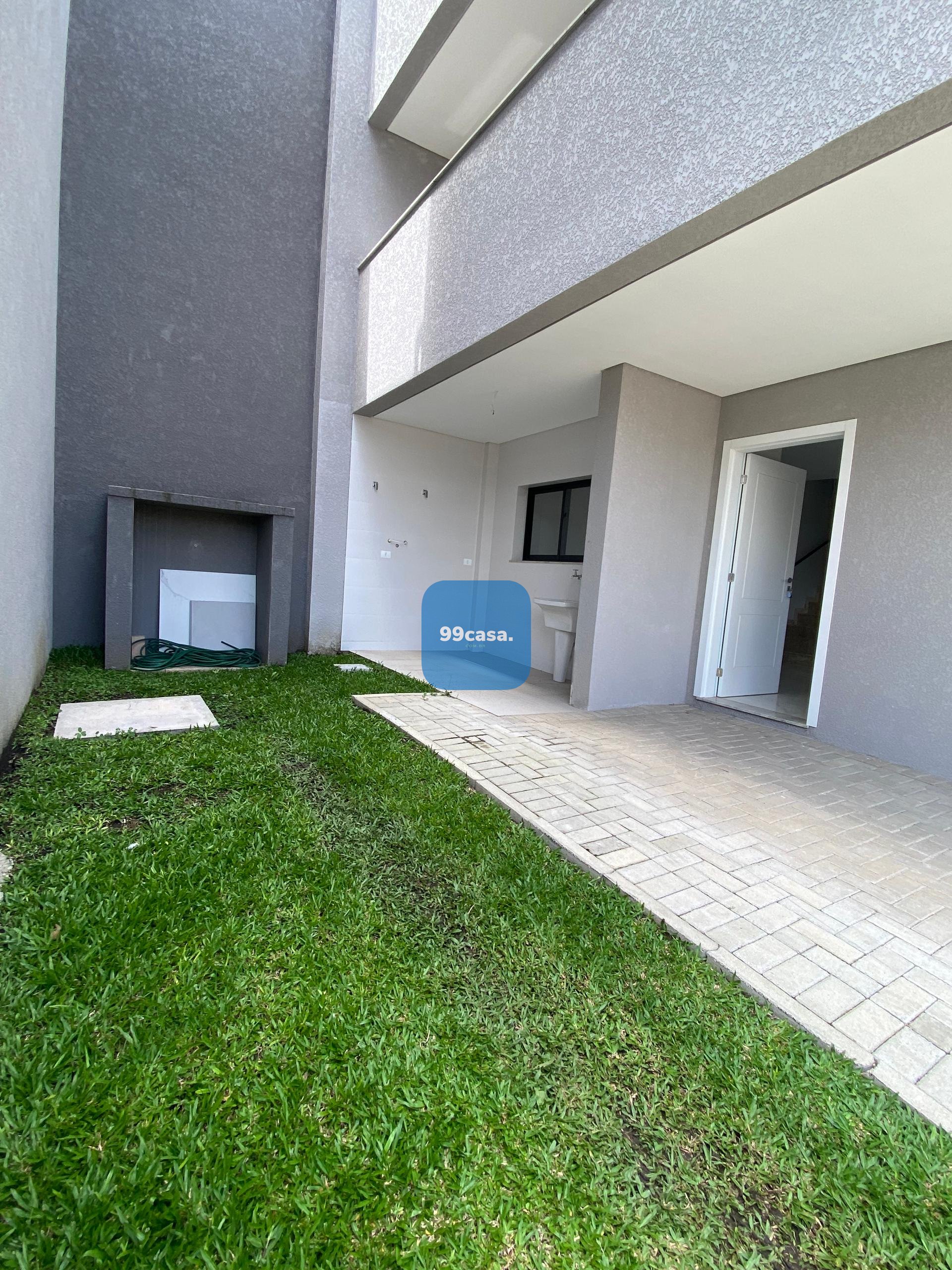 Sobrado a venda no São Braz Curitiba-PR