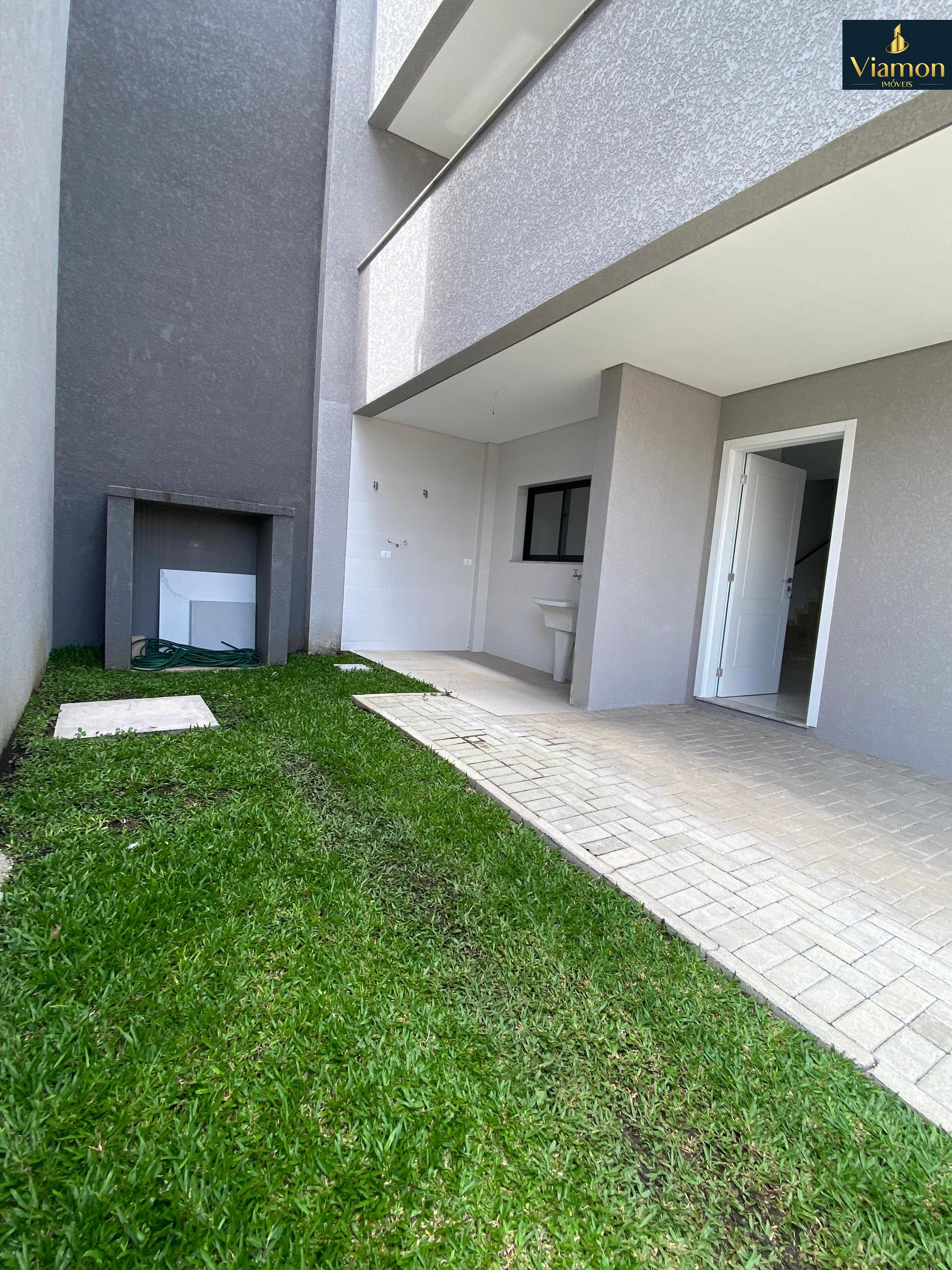 Sobrado a venda no São Braz Curitiba-PR