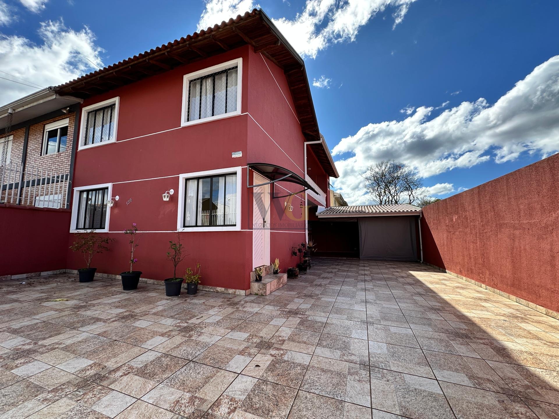 Sobrado com 5 dormitórios à venda,140.00 m , São Braz, CURITIB...