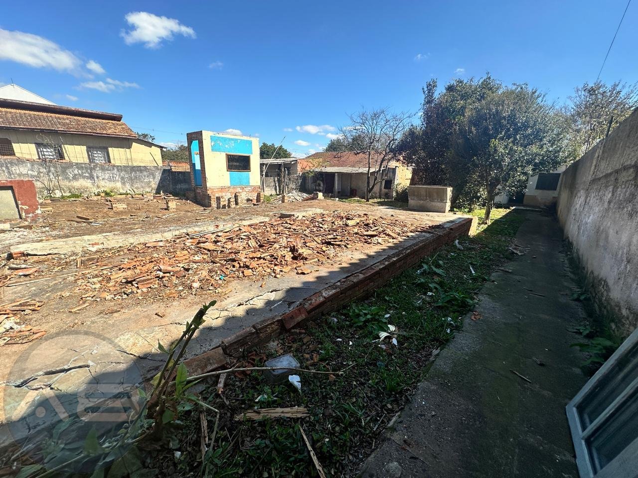 Terreno à venda no bairro  São Braz, CURITIBA - PR