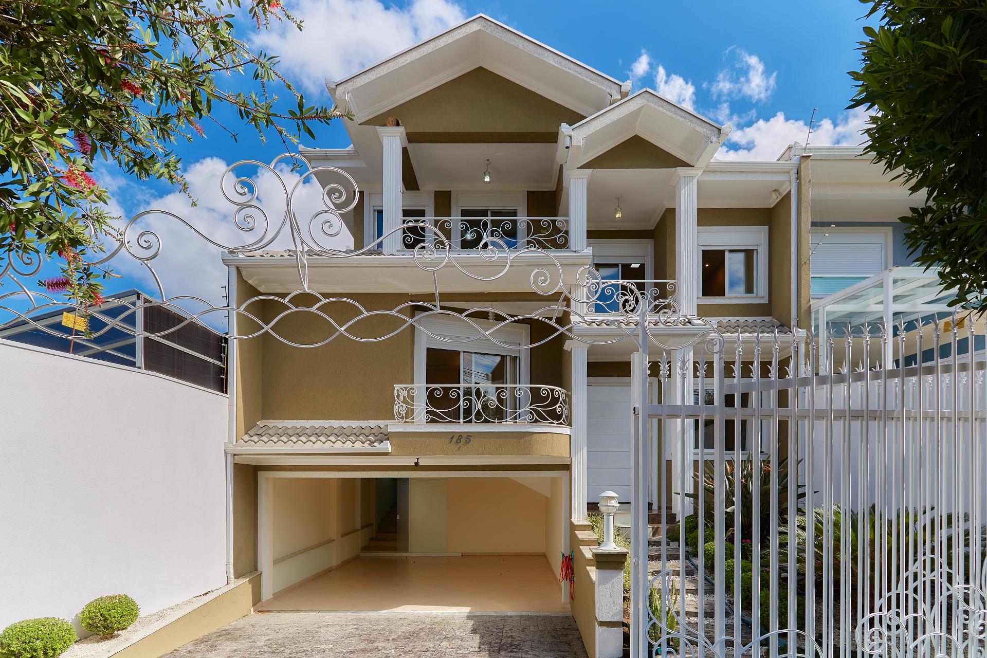 Sobrado à venda, Rua Luiz Lucca, 185  São Braz, Curitba - Pr