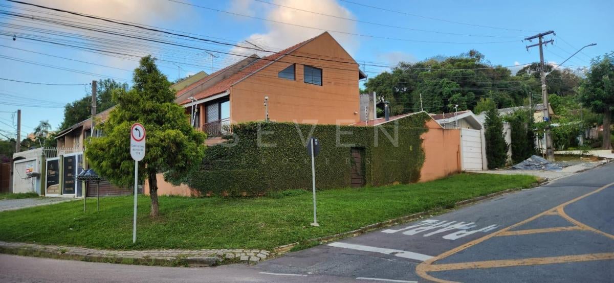 Sobrado à venda, Santo Inácio, CURITIBA - PR