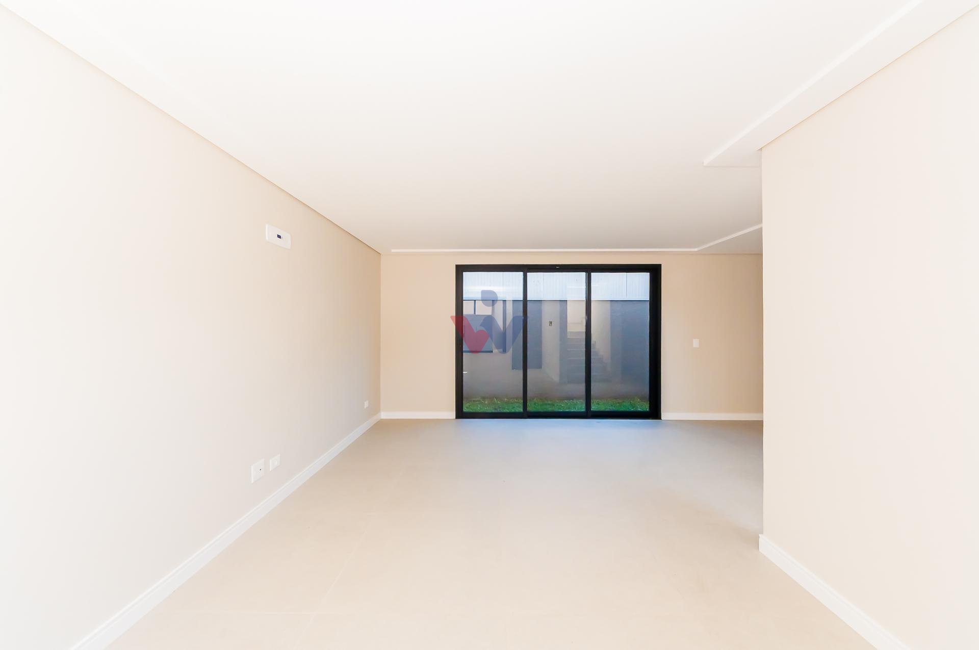 Sobrado com 3 quartos em condomínio à venda, Santa Felicidade,...