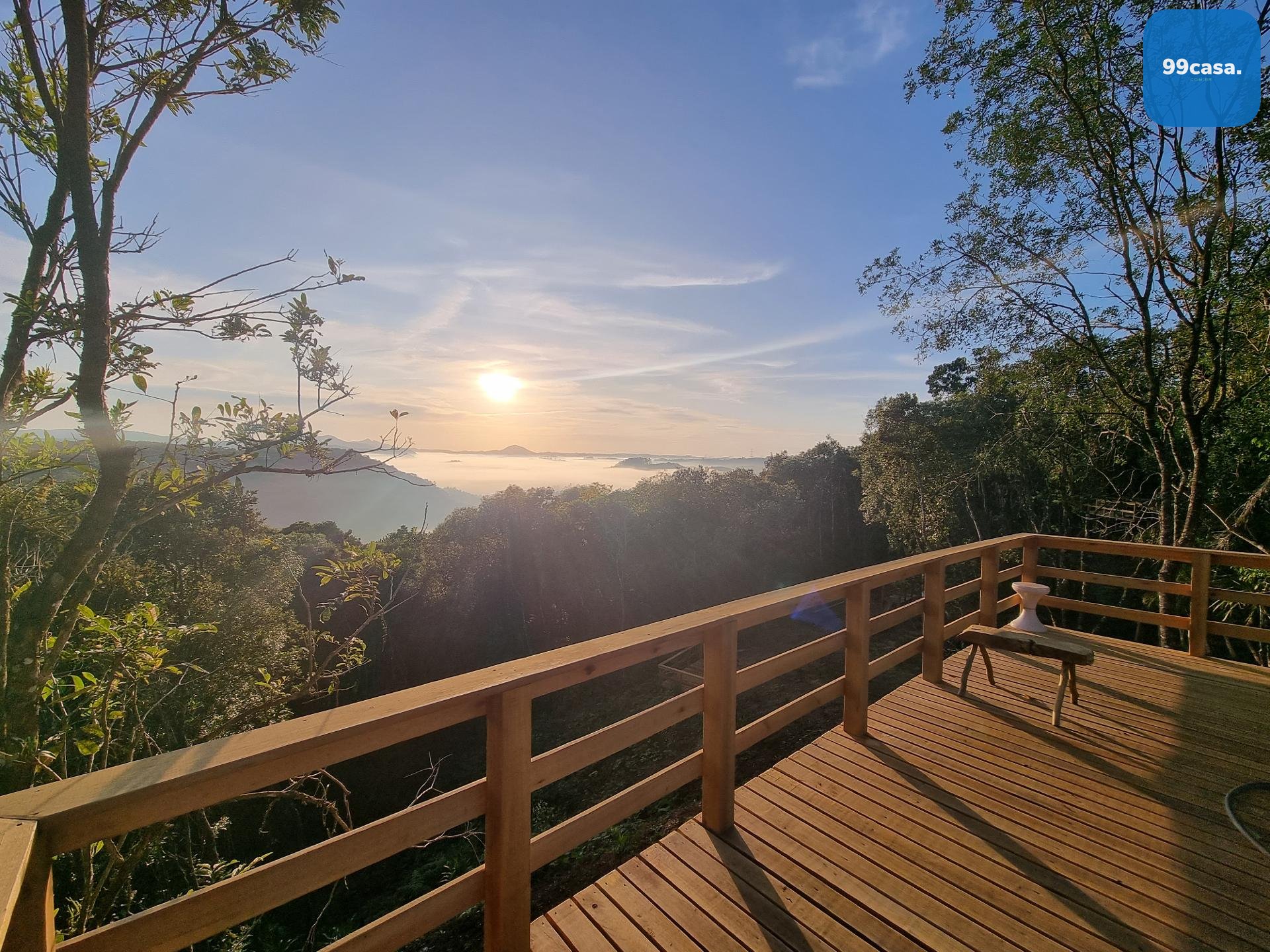 Terreno à Venda com Vista para as Montanhas  20.000 m 