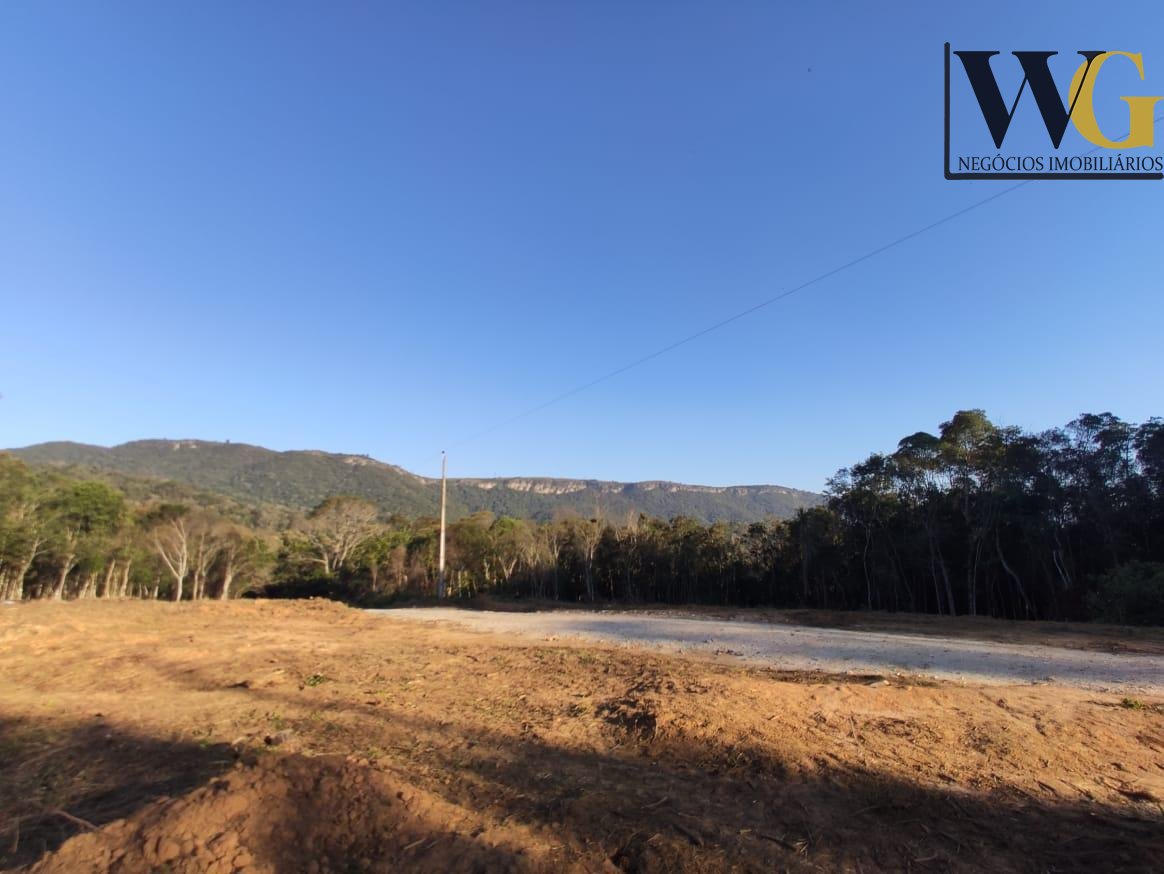 Terreno à Venda com Vista para as Montanhas  20.000 m 