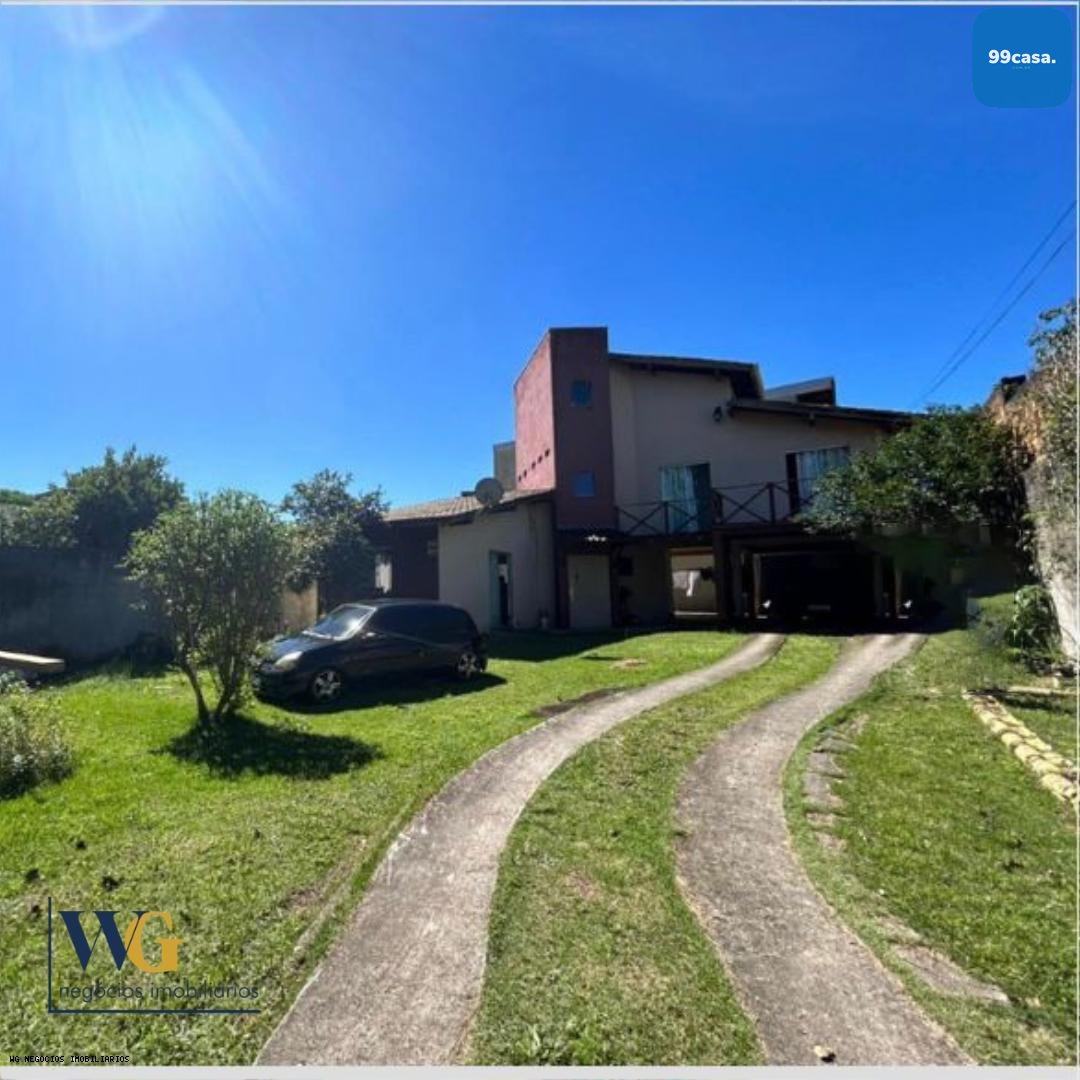 Casa à Venda no Bairro São João do Rio Vermelho, em Florianópo...