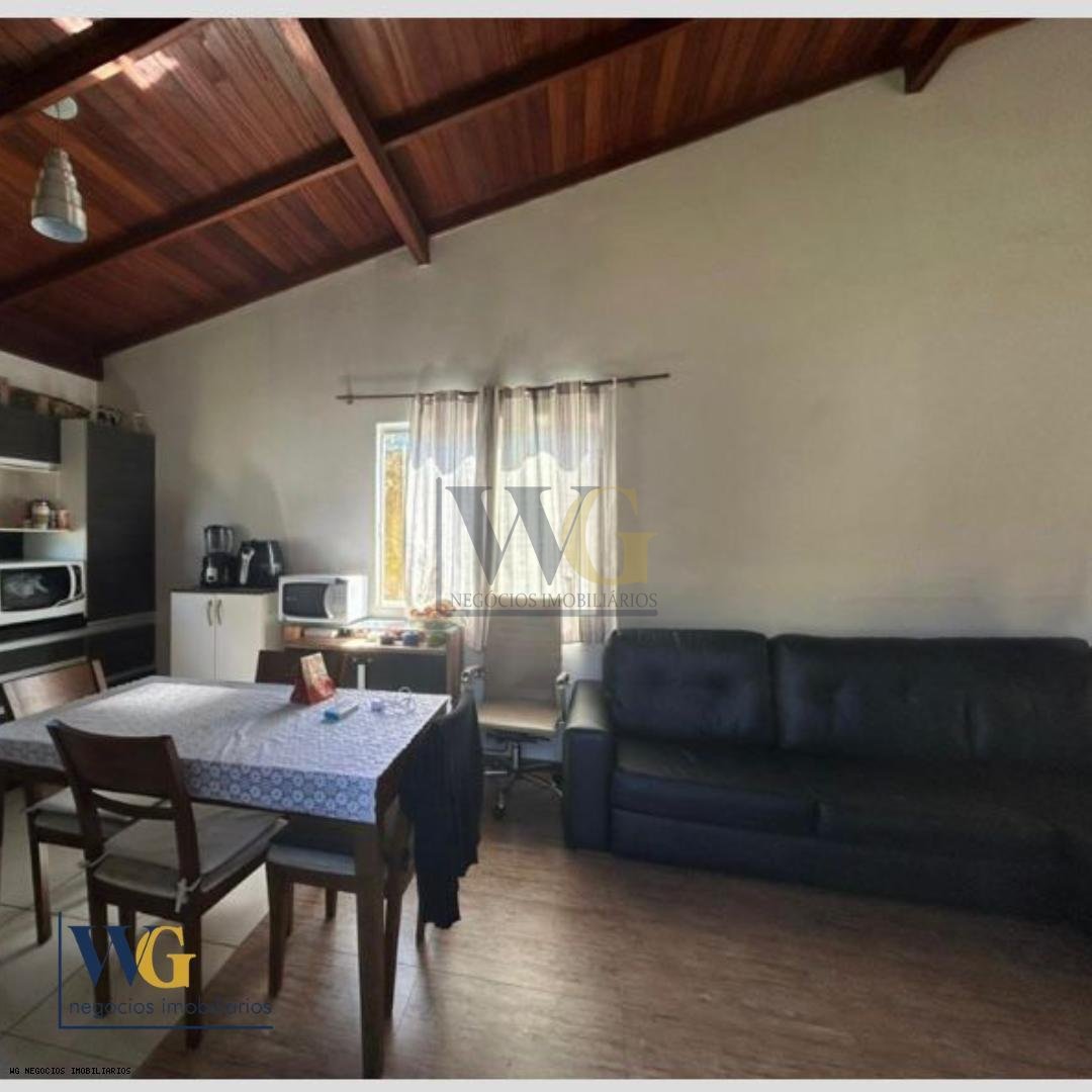 Casa à Venda no Bairro São João do Rio Vermelho, em Florianópo...