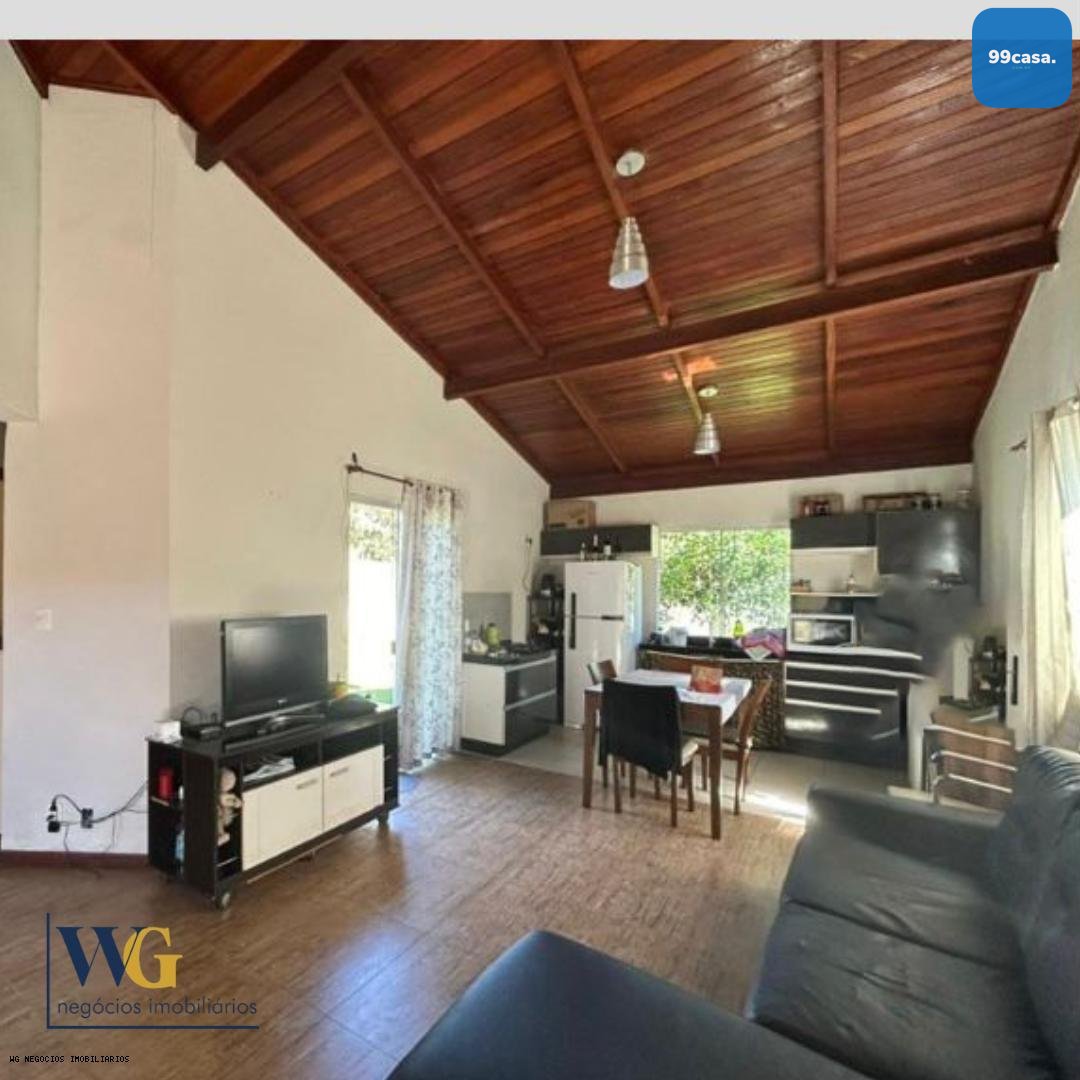 Casa à Venda no Bairro São João do Rio Vermelho, em Florianópo...