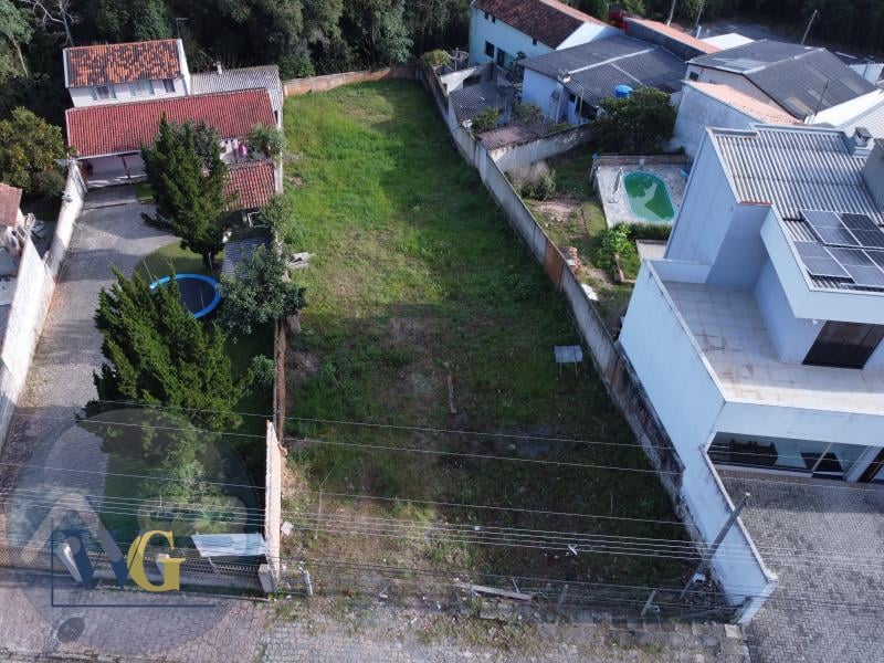Terreno à Venda no Bairro Aparecida Terreno com 716m  em Campo...