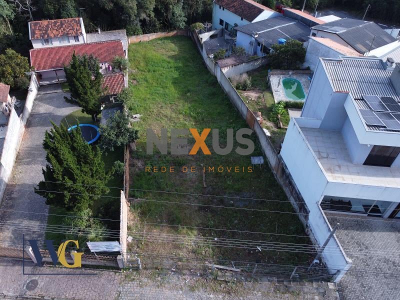 Terreno à Venda no Bairro Aparecida Terreno com 716m  em Campo...