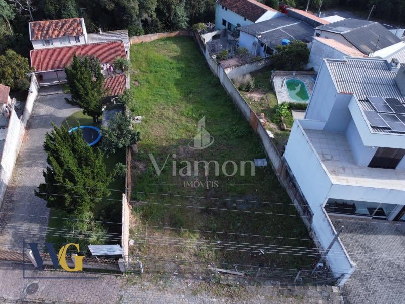 Terreno à Venda no Bairro Aparecida Terreno com 716m  em Campo...