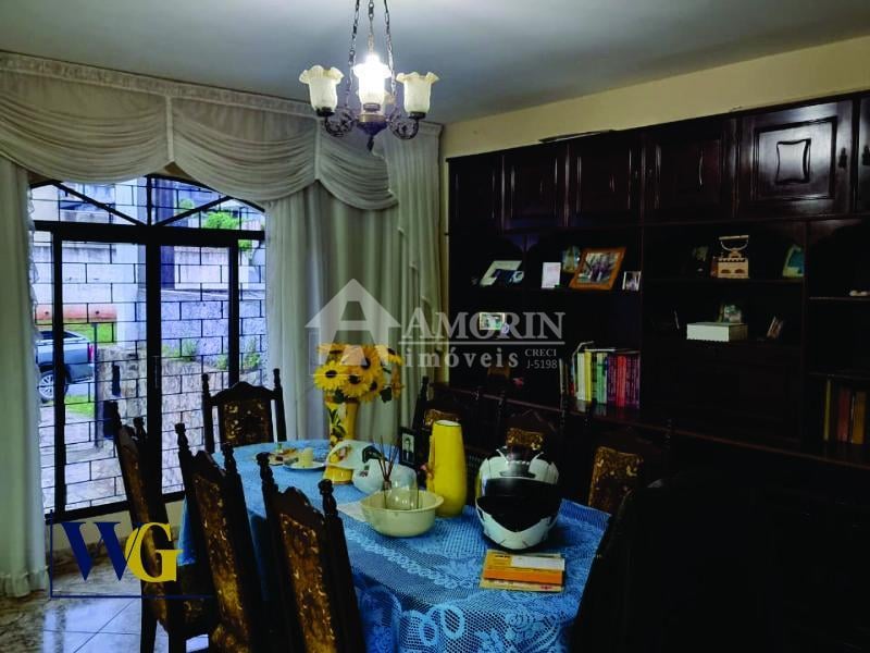 Casa à Venda no Centro de Campo Largo PR Localização Privilegi...