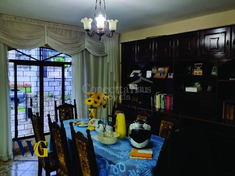 Casa à Venda no Centro de Campo Largo PR Localização Privilegi...