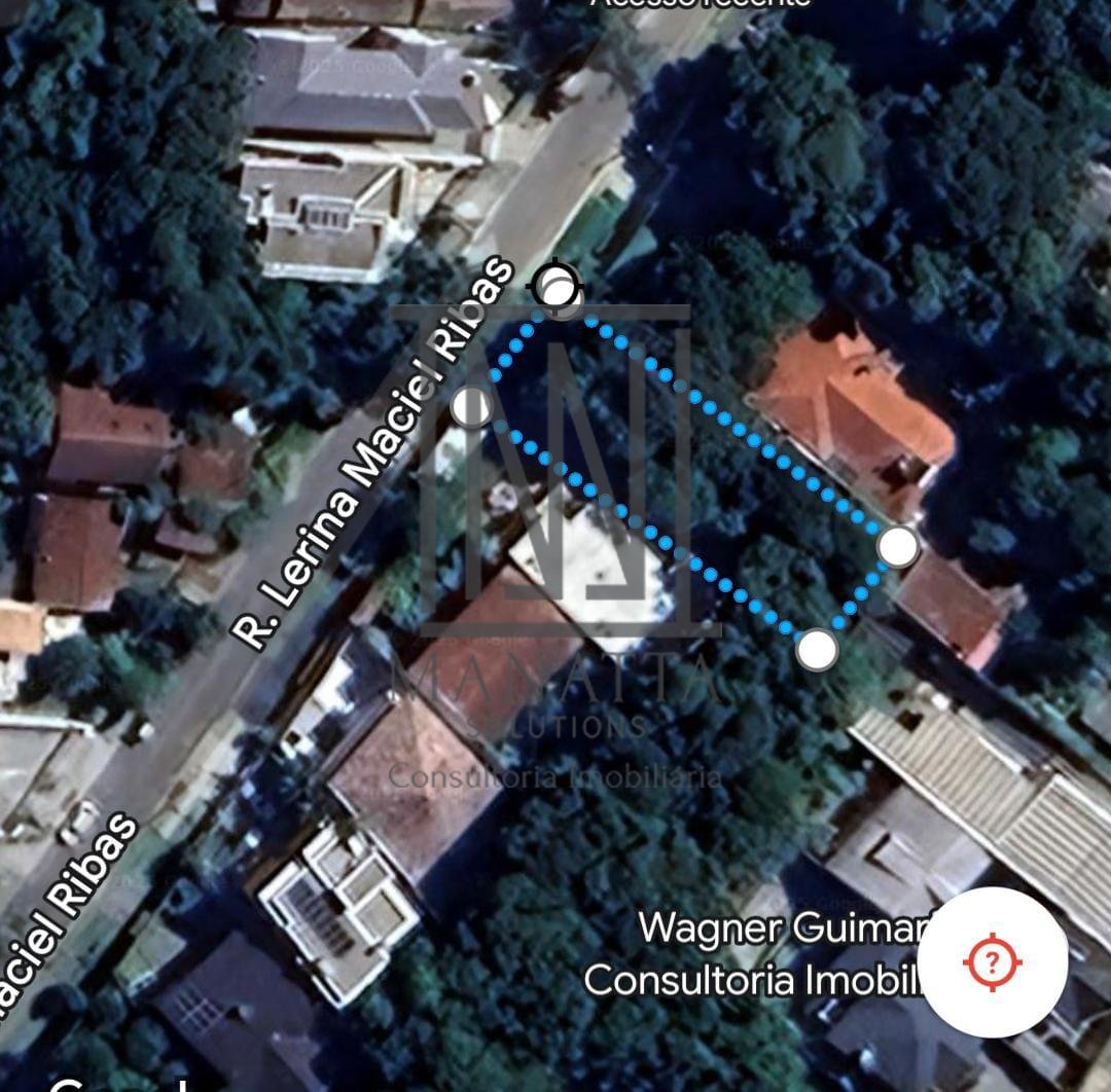 Terreno com excelente vista para o Parque da Barreirinha
