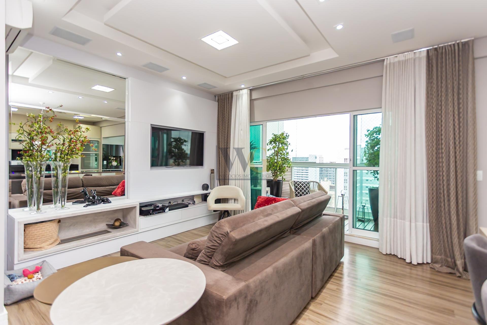 Linda cobertura  2 suítes  no Lifespace Curitiba. Lazer comple...