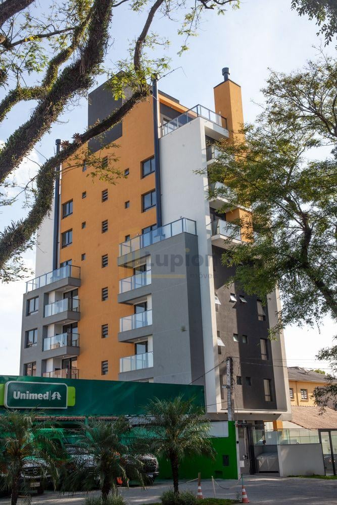 Studio à venda no Água Verde | Casa Modena com sacada e roofto...