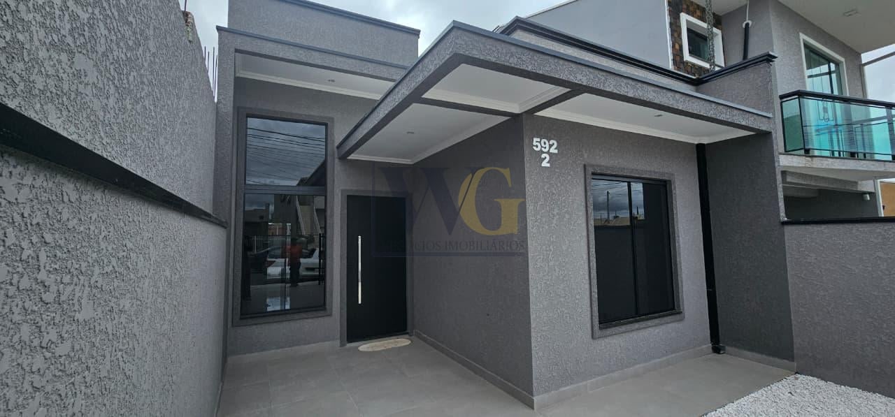 Casa à venda 3 quartos com suíte - Espaço gourmet com banheiro