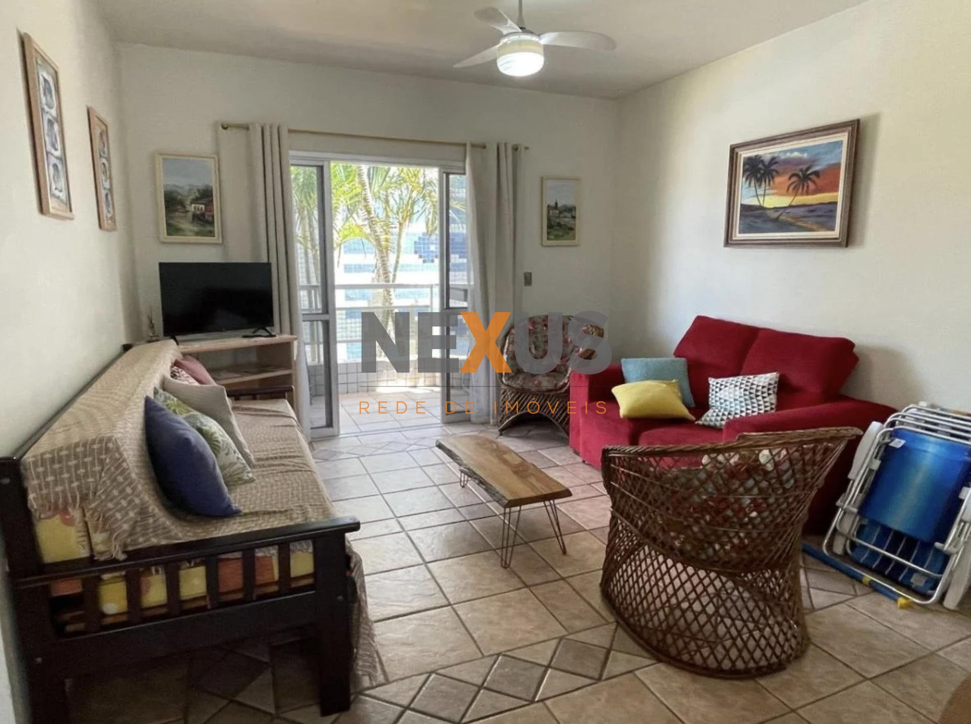 Apartamento pé na areia no Balneário Maresia - Itapoá SC