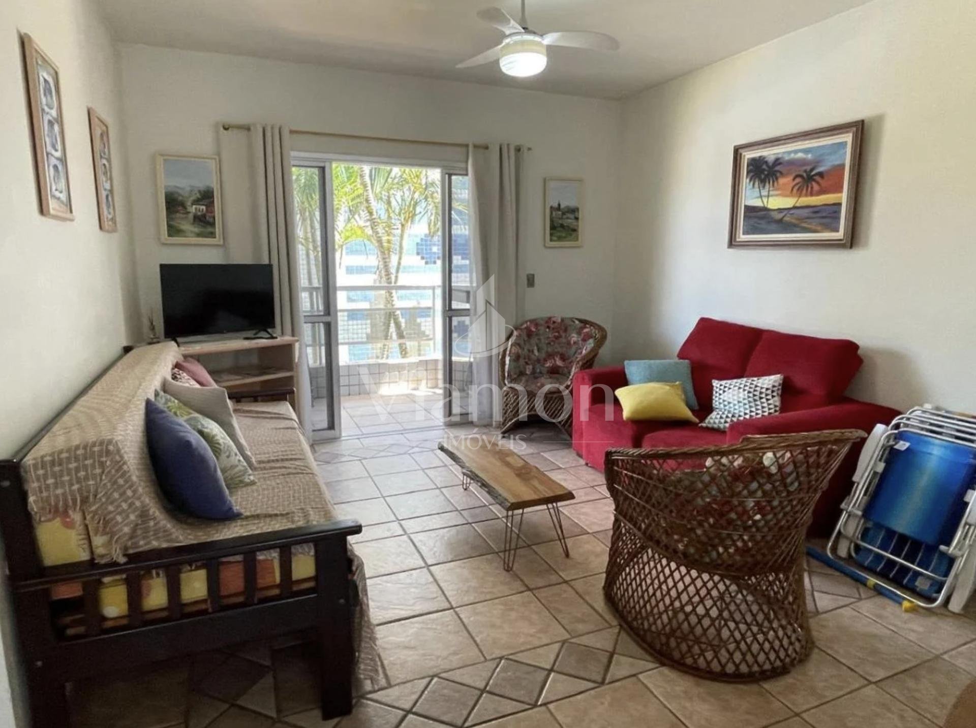 Apartamento pé na areia no Balneário Maresia - Itapoá SC