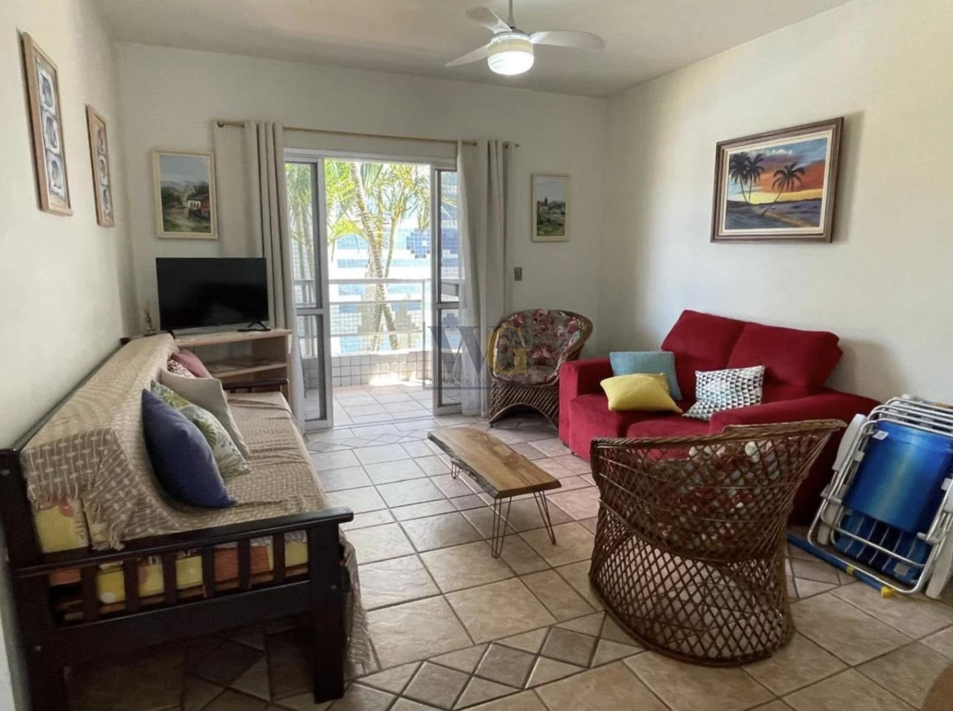 Apartamento pé na areia no Balneário Maresia - Itapoá SC