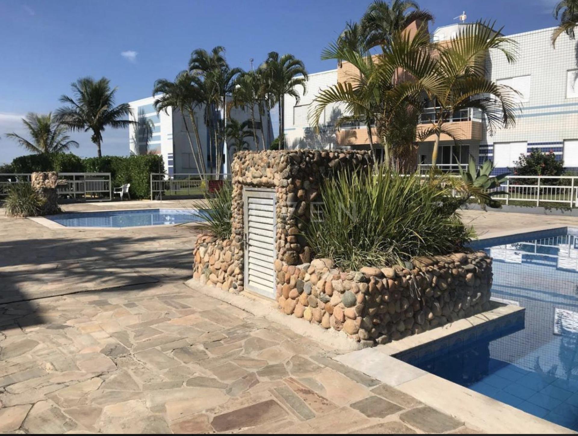 Apartamento pé na areia no Balneário Maresia - Itapoá SC