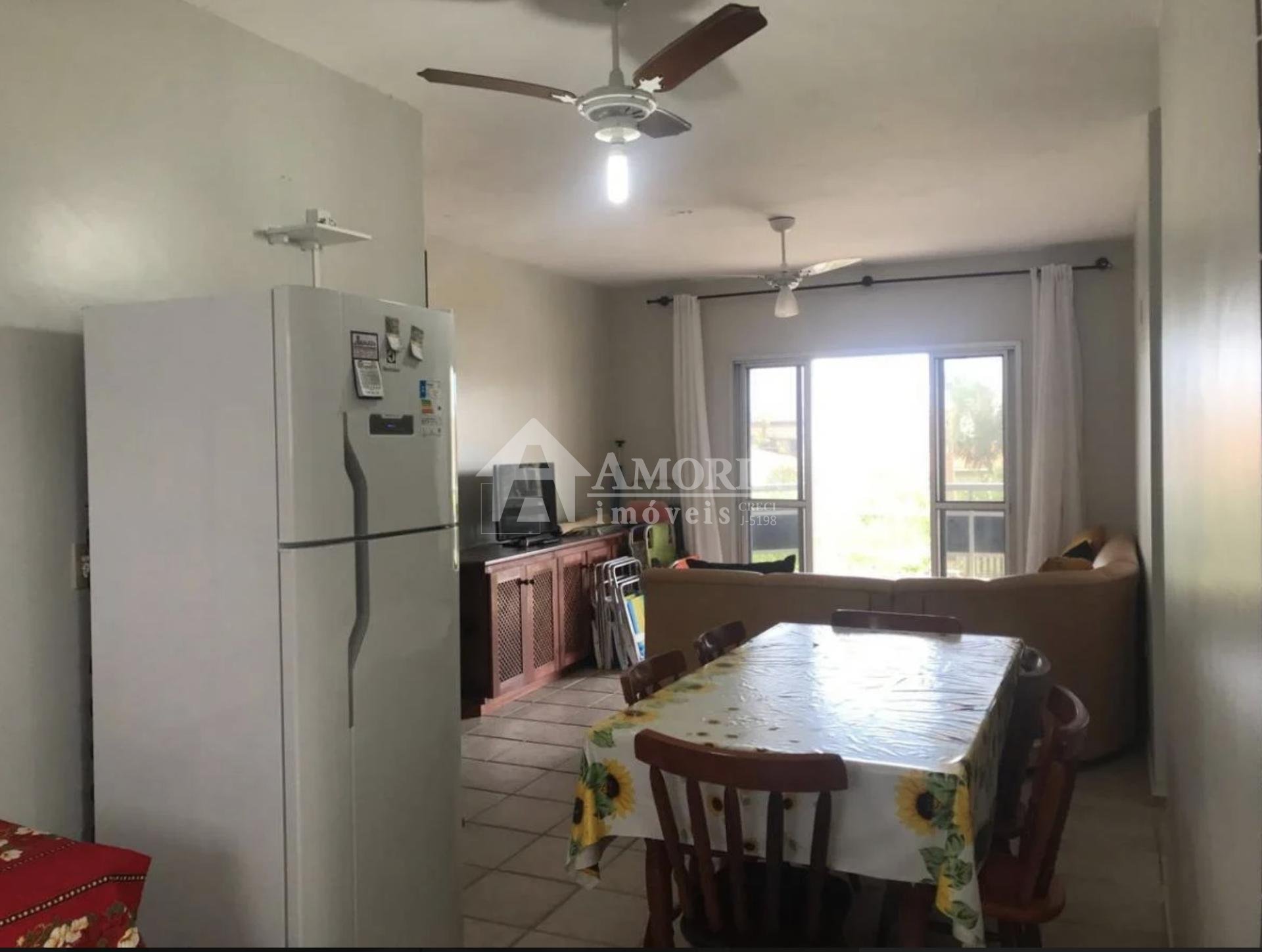 Apartamento pé na areia no Balneário Maresia - Itapoá SC