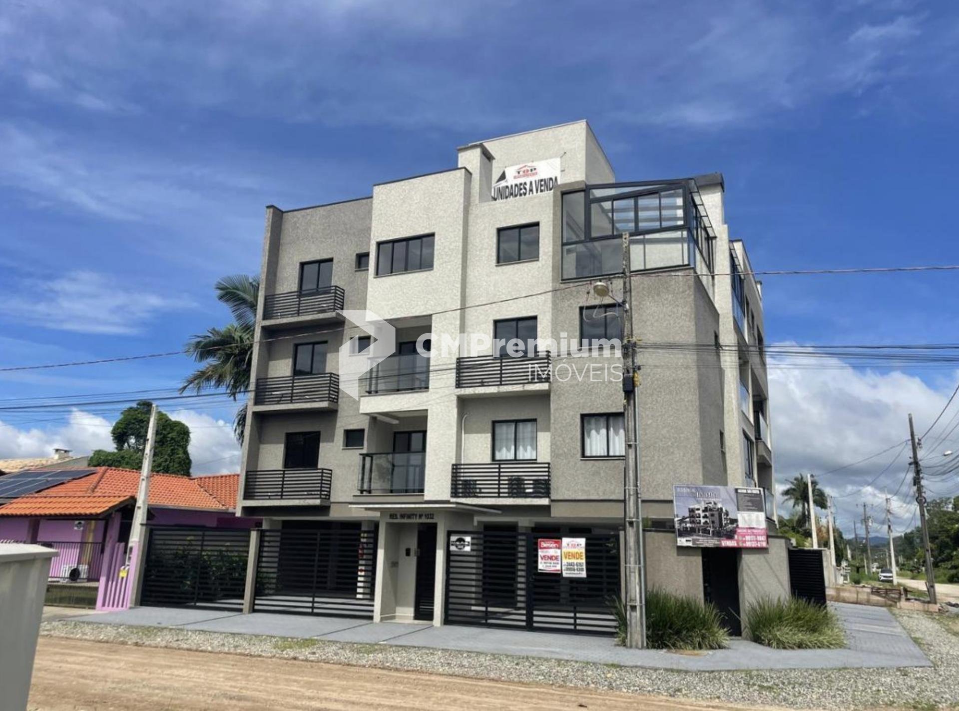 Apartamento à Venda, com suíte a 280m da praia em Itapoá