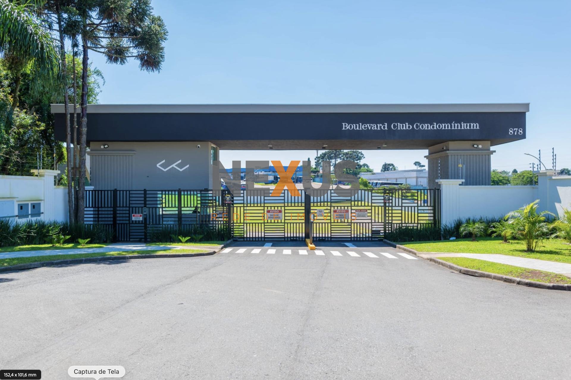 Terreno à venda, 220m2 no Boulevard Club Condominium - Xaxim, ...