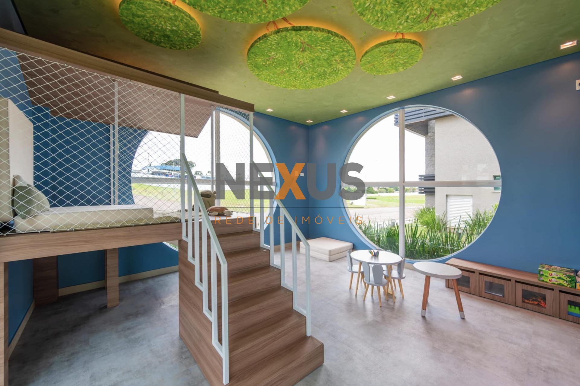 Terreno à venda, 220m2 no Boulevard Club Condominium - Xaxim, ...