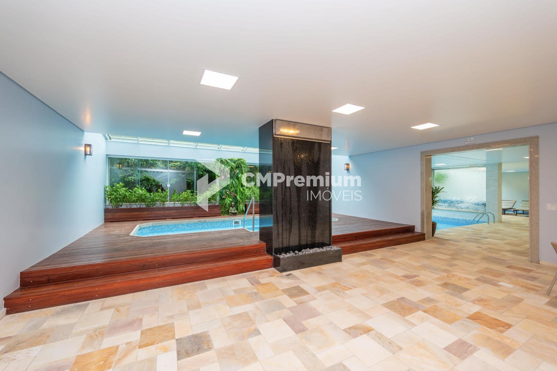 Terreno à venda, 220m2 no Boulevard Club Condominium - Xaxim, ...