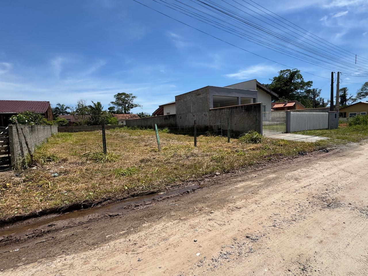 Terreno à venda, Balneário Princesa do Mar, com 384m2, 16x24m,...